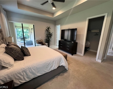 11624 Stonecreek Circle - Photo Thumbnail 9