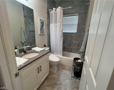 11624 Stonecreek Circle - Photo Thumbnail 14