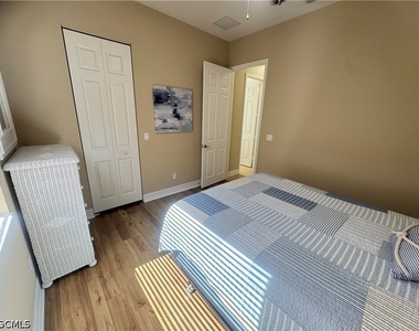 10253 Gulfstone Court - Photo Thumbnail 10