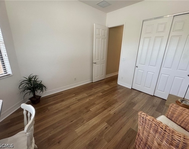 10253 Gulfstone Court - Photo Thumbnail 6