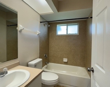 1318 Ne 2nd Street - Photo Thumbnail 14