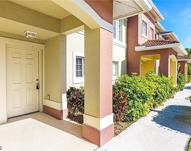 9420 Ivy Brook Run - Photo Thumbnail 1