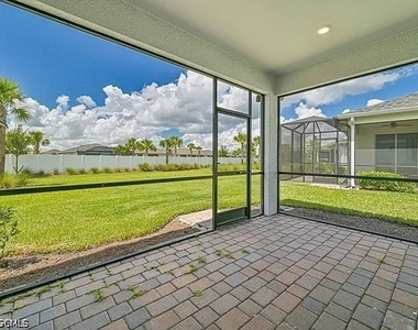 42218 Edgewater Drive - Photo Thumbnail 3