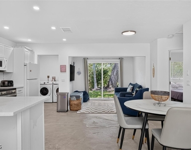 27581 Imperial Shores Boulevard - Photo Thumbnail 6