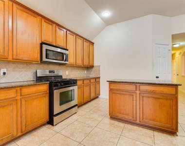 26619 Summerbend Hollow Lane - Photo Thumbnail 14