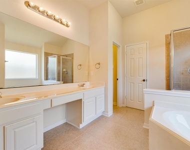 26619 Summerbend Hollow Lane - Photo Thumbnail 28