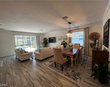 15556 Pascolo Lane - Photo Thumbnail 11