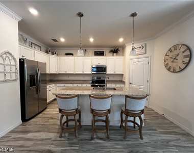 15556 Pascolo Lane - Photo Thumbnail 7
