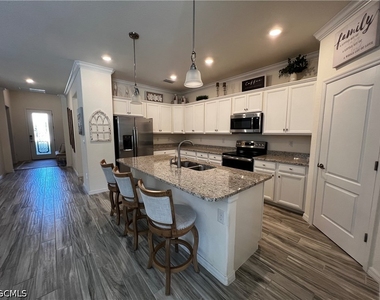 15556 Pascolo Lane - Photo Thumbnail 9