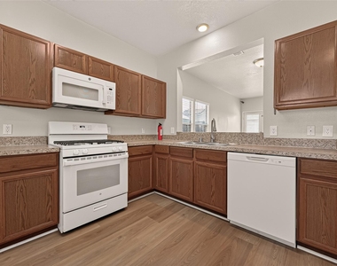 18915 S Lyford Drive - Photo Thumbnail 5