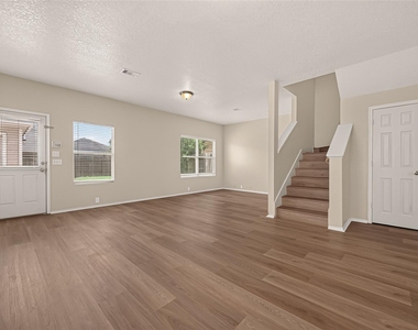 18915 S Lyford Drive - Photo Thumbnail 8