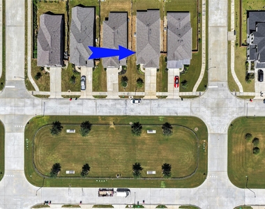 7115 Prairie Heights Drive - Photo Thumbnail 30