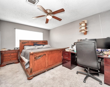 11031 Kirkmead Drive - Photo Thumbnail 27