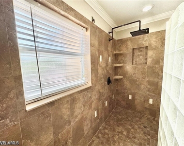 11661 Plantation Preserve Circle S - Photo Thumbnail 33