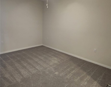 5479 Double Eagle Circle - Photo Thumbnail 32