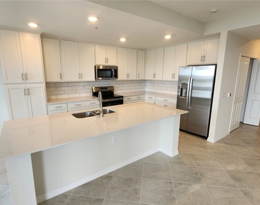 5479 Double Eagle Circle - Photo Thumbnail 7