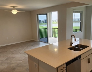 5479 Double Eagle Circle - Photo Thumbnail 17