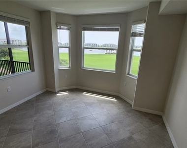5479 Double Eagle Circle - Photo Thumbnail 12
