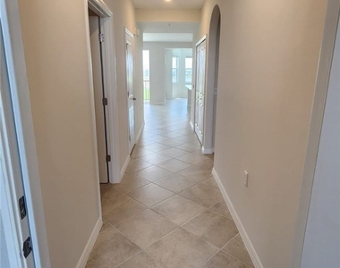 5479 Double Eagle Circle - Photo Thumbnail 38