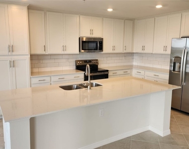 5479 Double Eagle Circle - Photo Thumbnail 8