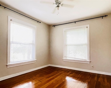 1502 Elmen Street - Photo Thumbnail 4