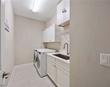 8110 Calle Canovas Street - Photo Thumbnail 23