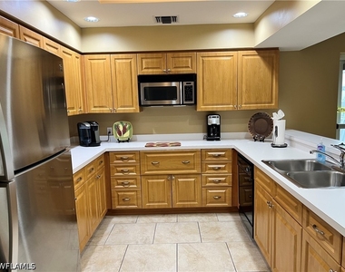 5550 Heron Point Drive - Photo Thumbnail 23