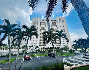 5550 Heron Point Drive - Photo Thumbnail 27