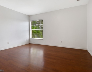 8271 Laurel Lakes Way - Photo Thumbnail 31