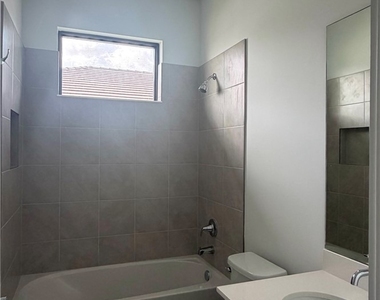 5856 Agostino Way - Photo Thumbnail 4