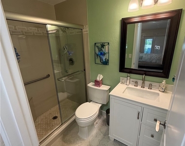 1517 Sw 51st Lane - Photo Thumbnail 7