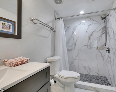4001 Ice Castle Way - Photo Thumbnail 13