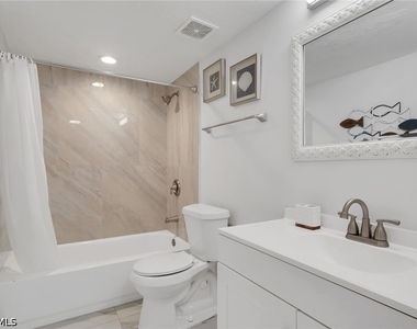 4001 Ice Castle Way - Photo Thumbnail 17