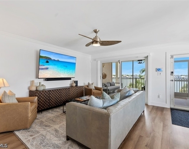 3500 Gulf Shore Boulevard N - Photo Thumbnail 1