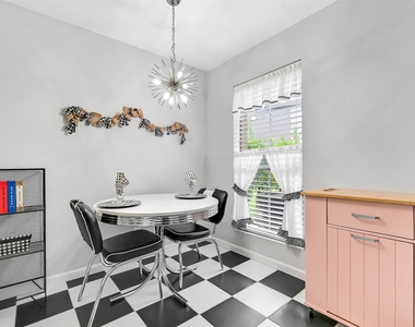 1500 Bay Area Boulevard - Photo Thumbnail 5