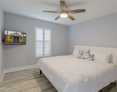8654 Mustang Drive - Photo Thumbnail 19