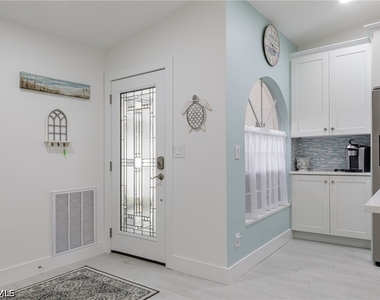 8654 Mustang Drive - Photo Thumbnail 22