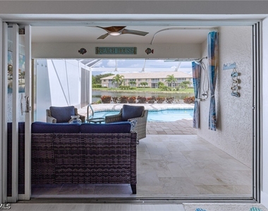 8654 Mustang Drive - Photo Thumbnail 5