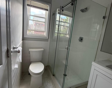 340 Hamilton - Photo Thumbnail 6