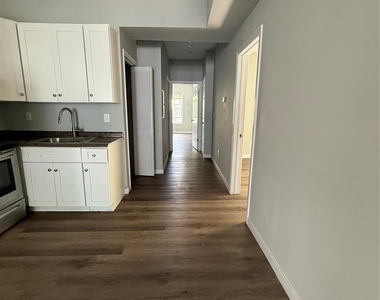 340 Hamilton - Photo Thumbnail 3