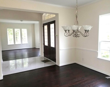 10467 Lake Palmetto Drive - Photo Thumbnail 1
