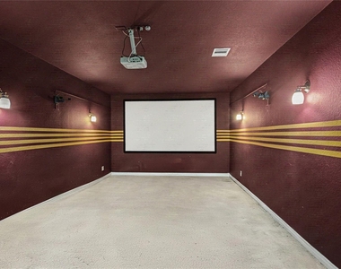 10467 Lake Palmetto Drive - Photo Thumbnail 14