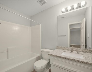 750 Redwing Park Drive - Photo Thumbnail 23