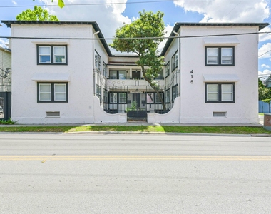 415 Fairview Avenue - Photo Thumbnail 5
