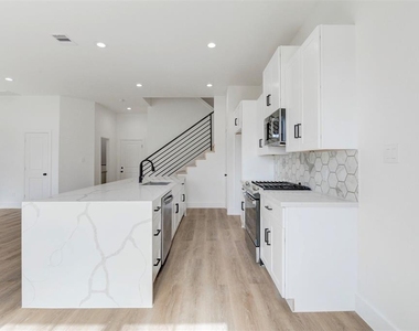 5310 Denmark Street - Photo Thumbnail 5