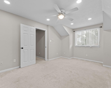 1602 Seminole Street - Photo Thumbnail 33