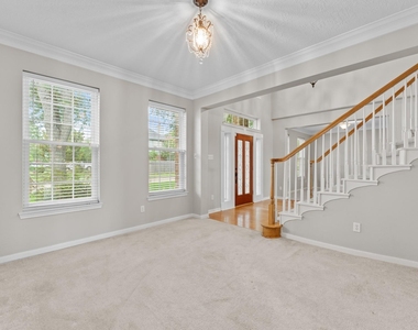 1602 Seminole Street - Photo Thumbnail 6