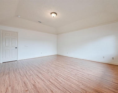 3614 Bee Bayou Lane - Photo Thumbnail 22