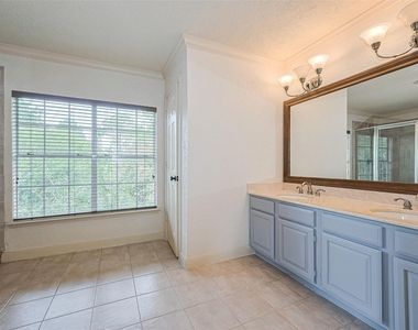 3614 Bee Bayou Lane - Photo Thumbnail 23