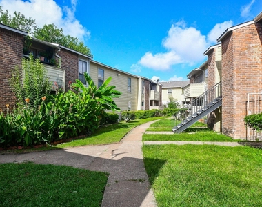 10603 S Wilcrest Drive - Photo Thumbnail 31